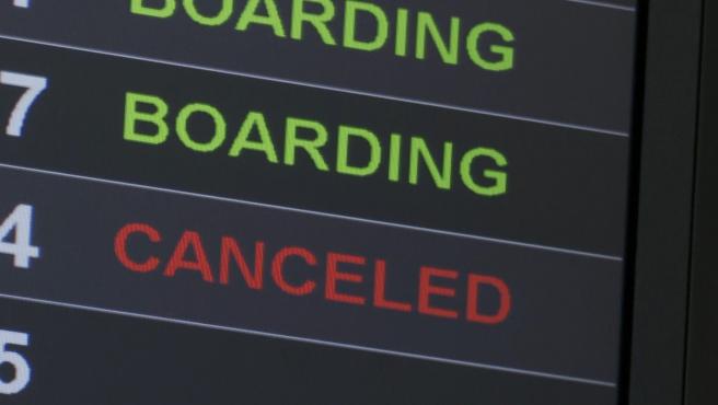 Los sindicatos de Ryanair extienden la huelga 12 d&iacute;as en julio