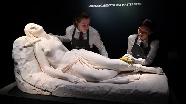 'Magdalena yacente', de Canova