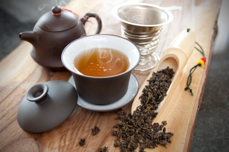 Té oolong: aprende a prepararlo y disfruta sus beneficios