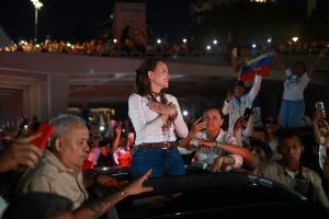 María Corina Machado: La Bienvenida de un Líder a Venezuela